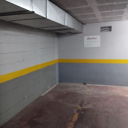 Barcelo 30, Terrace, Center, Garage On Request, Quite Neighborhood, Ba Apartment Málaga Exterior foto